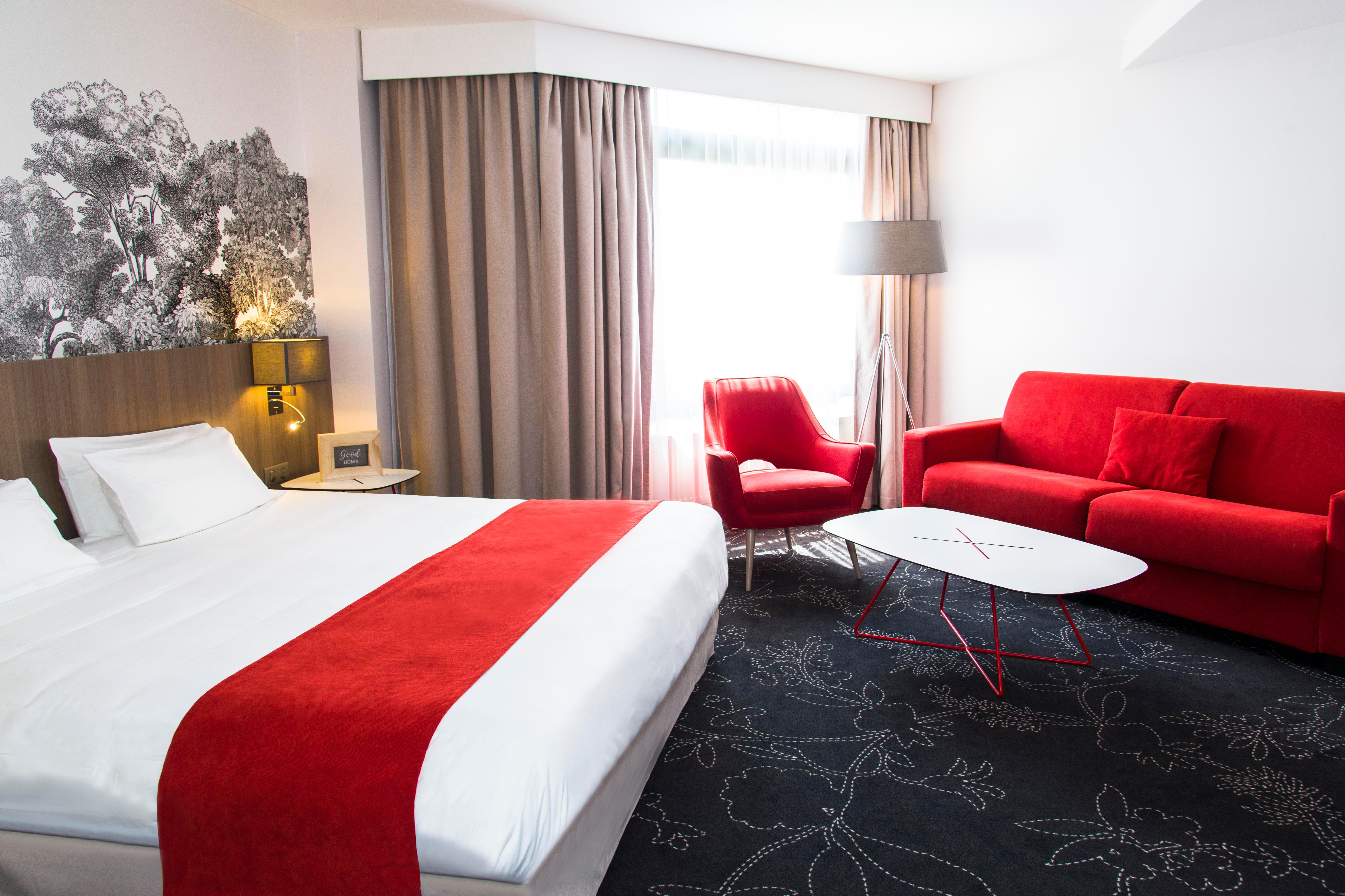 Holiday Inn Calais Coquelles By Ihg Экстерьер фото