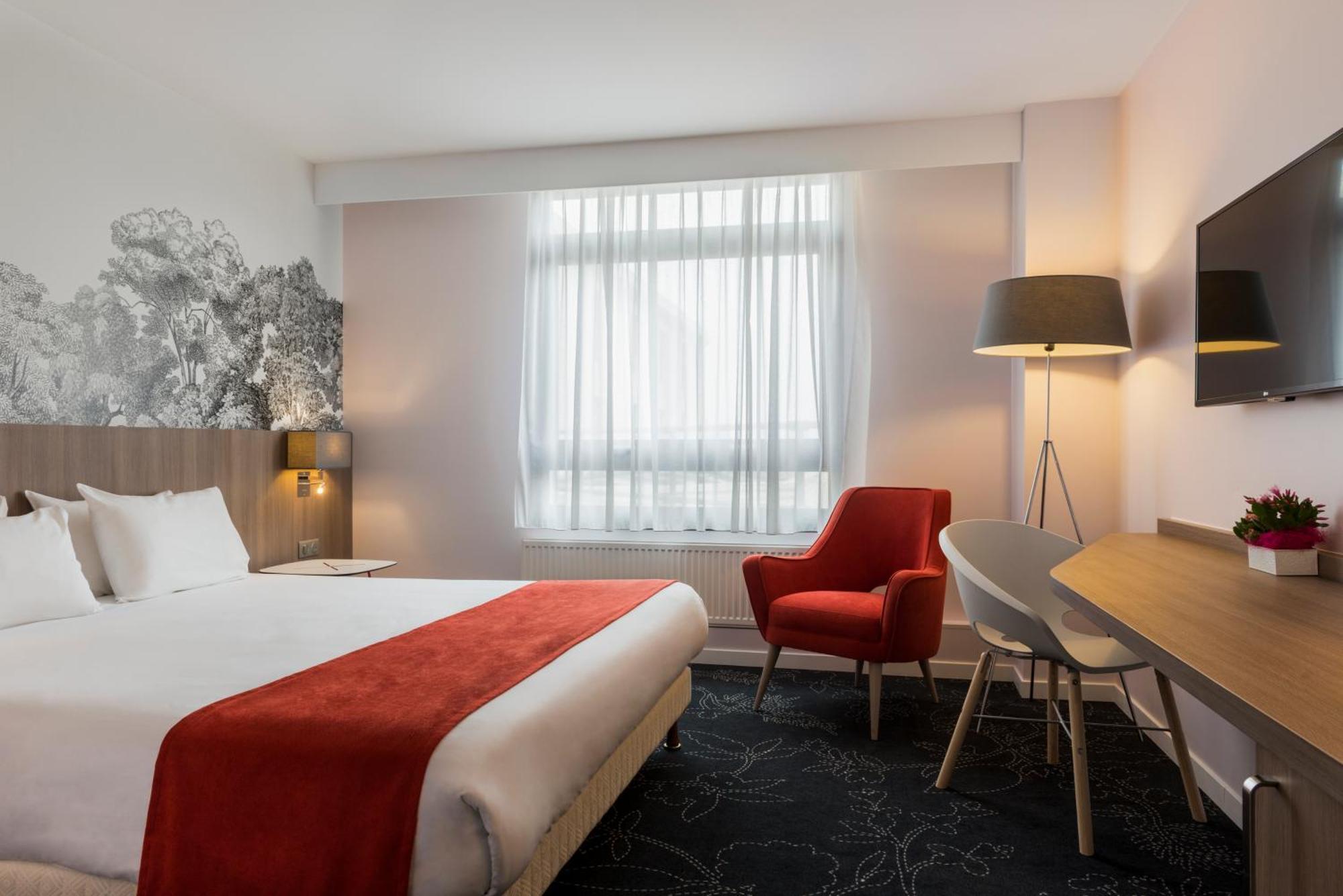 Holiday Inn Calais Coquelles By Ihg Экстерьер фото