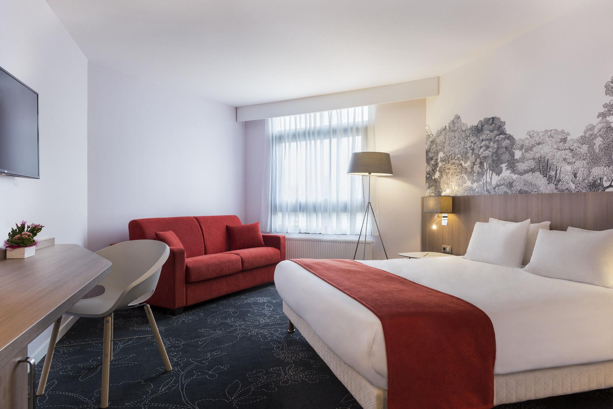 Holiday Inn Calais Coquelles By Ihg Экстерьер фото